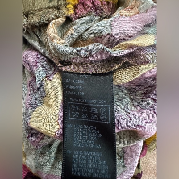 Forever 21 Floral Ruffle Mini Skirt with Pockets Boho Style Size L - Picture 7 of 7